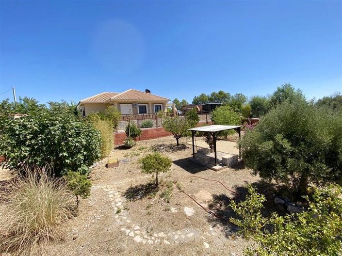 Image No.6-2 Bed Villa for sale