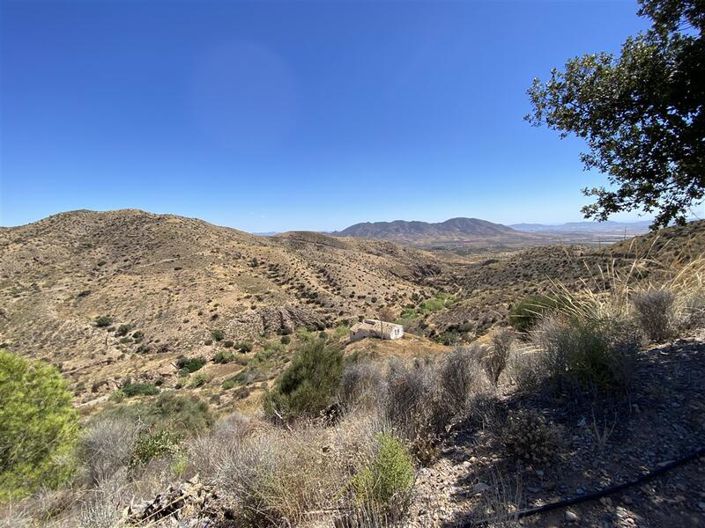 Image No.7-2 Bed Villa for sale