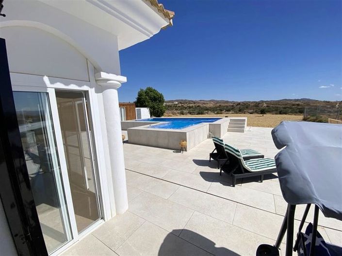 Image No.5-Villa de 4 chambres à vendre à Albox