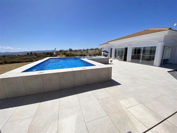 Image No.9-Villa de 4 chambres à vendre à Albox