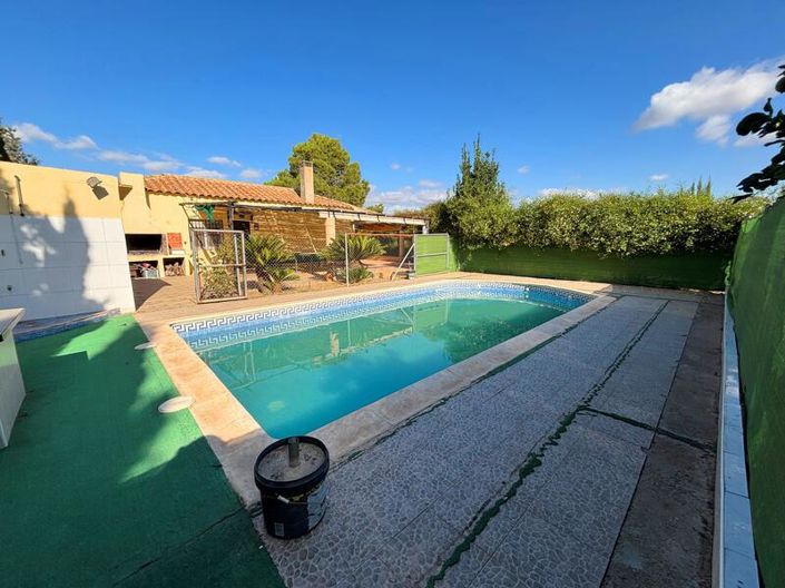 Image No.1-2 Bed Property for sale
