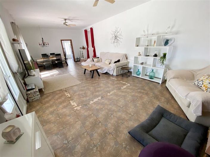 Image No.13-4 Bed Villa for sale