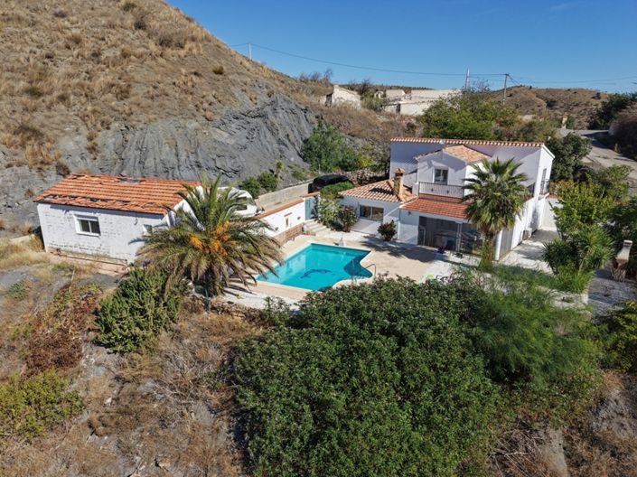 Image No.44-4 Bed Villa for sale
