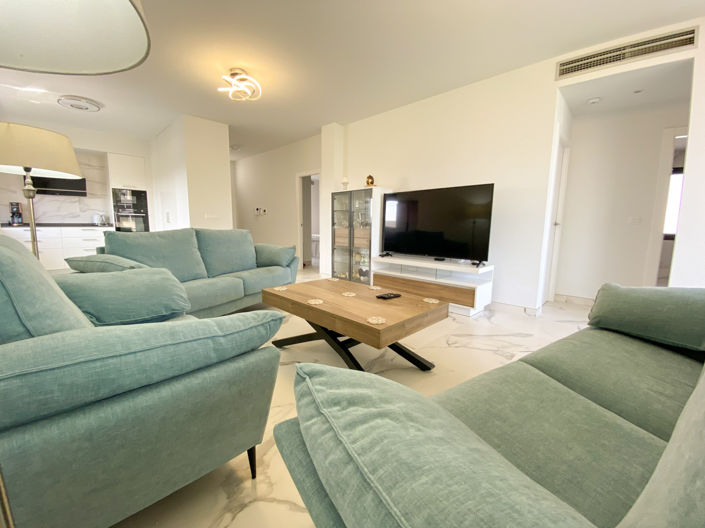 Image No.8-3 Bed Villa for sale