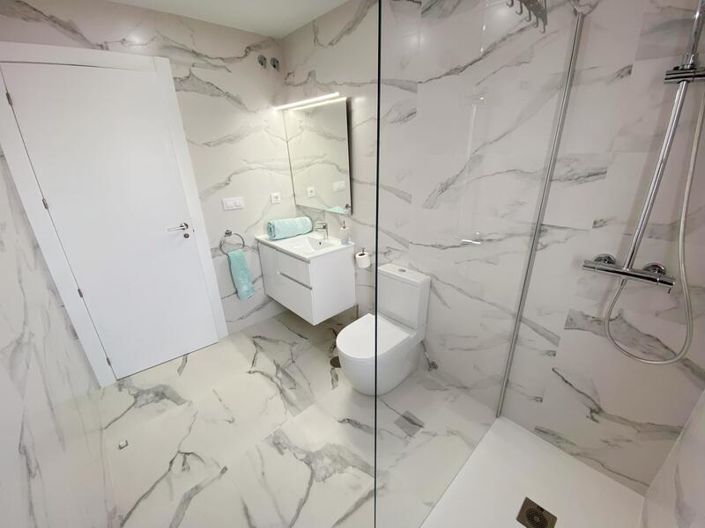 Image No.24-3 Bed Villa for sale