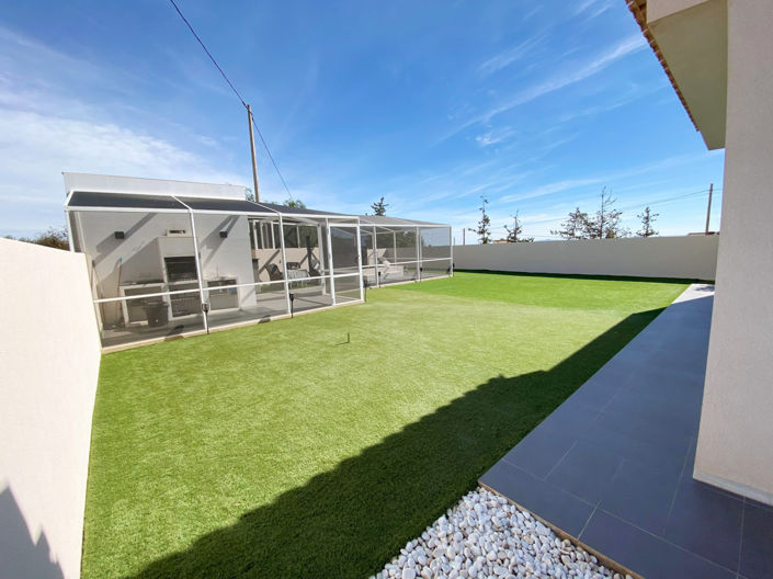 Image No.3-3 Bed Villa for sale