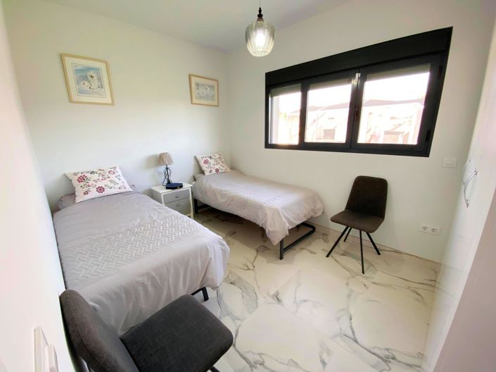 Image No.31-3 Bed Villa for sale