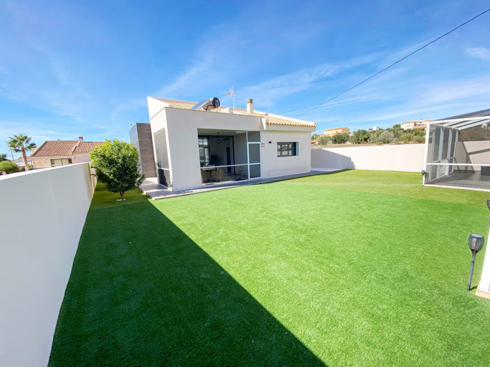 Image No.35-3 Bed Villa for sale