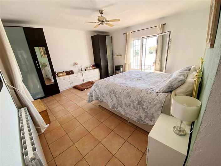 Image No.19-Villa de 4 chambres à vendre à Velez-Rubio