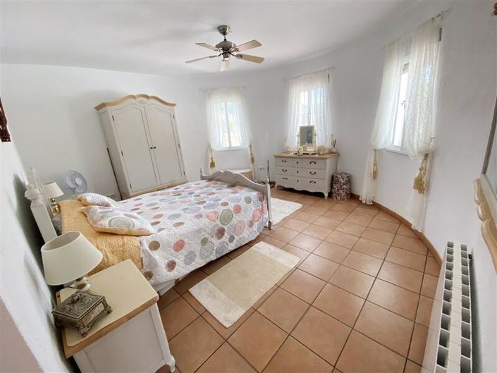 Image No.26-Villa de 4 chambres à vendre à Velez-Rubio