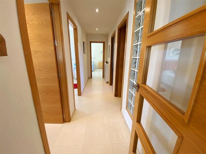 Image No.21-3 Bed Villa for sale