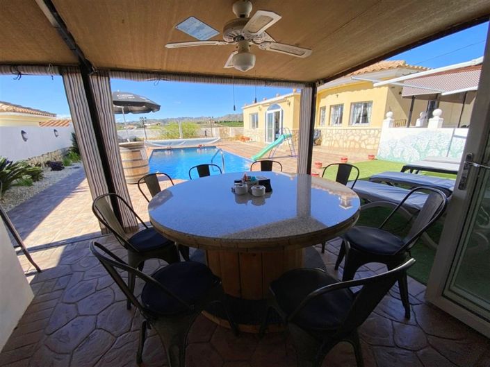 Image No.36-Villa de 3 chambres à vendre à Zurgena