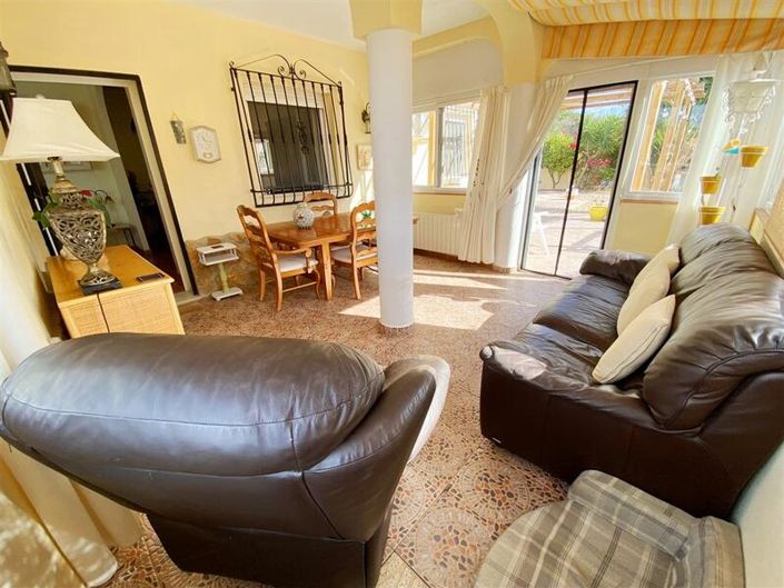 Image No.5-Villa de 2 chambres à vendre à Huercal-Overa