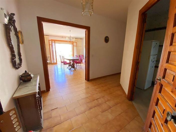 Image No.4-4 Bed Apartment for sale