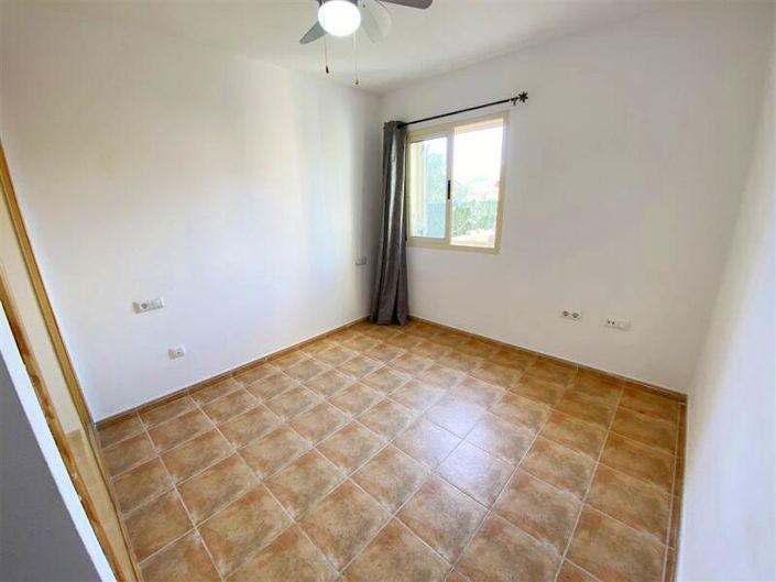 Image No.25-2 Bed Apartment for sale