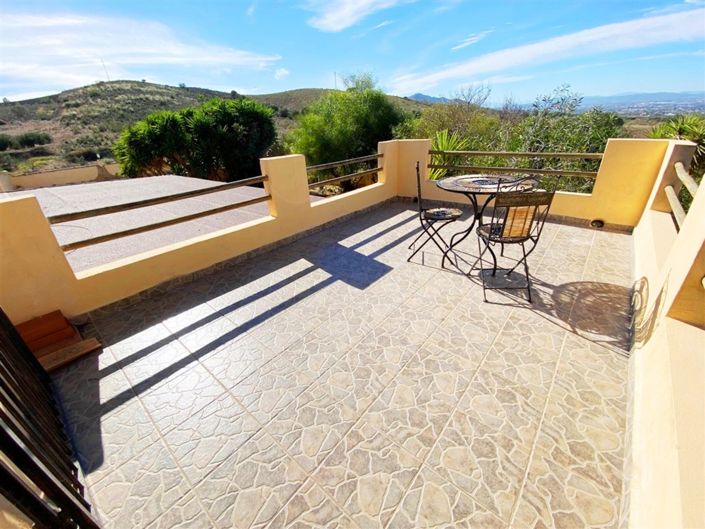 Image No.45-4 Bed Property for sale