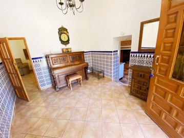 vh2662-country-house-for-sale-in-huercal-over