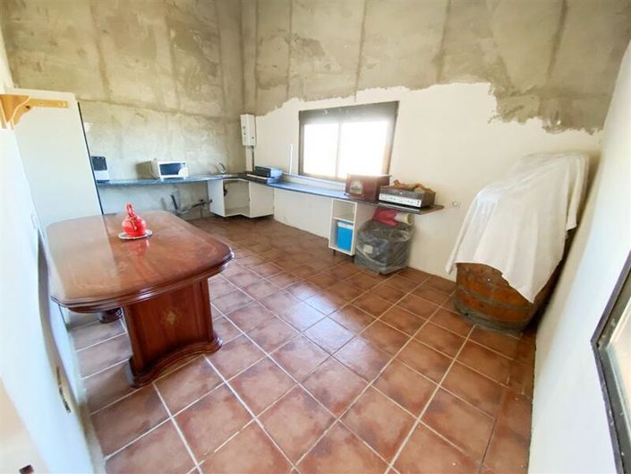 Image No.11-3 Bed Property for sale