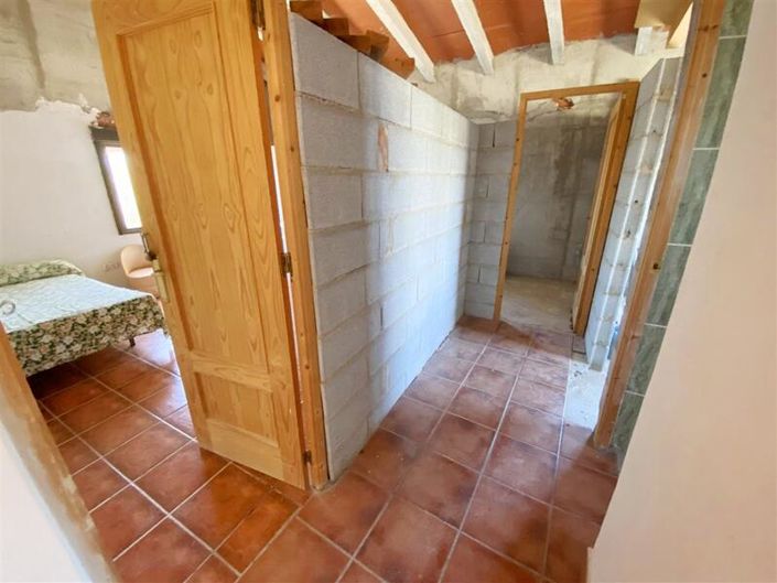 Image No.15-3 Bed Property for sale