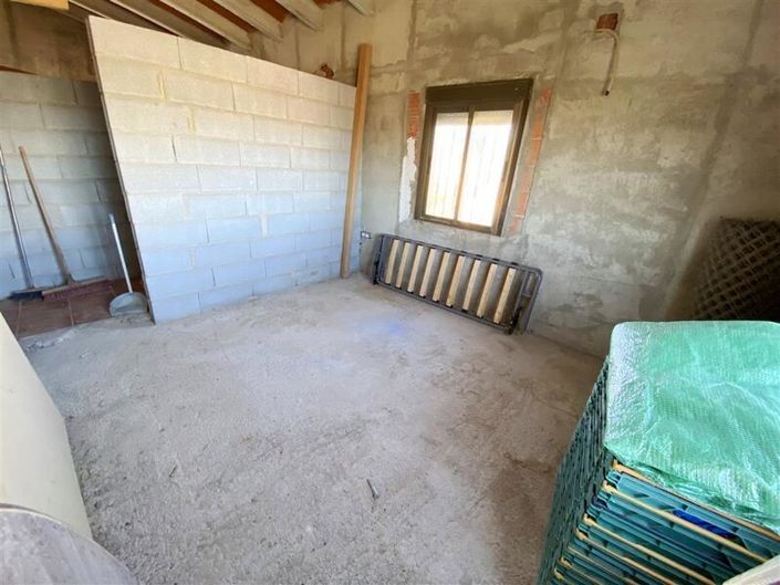 Image No.20-3 Bed Property for sale