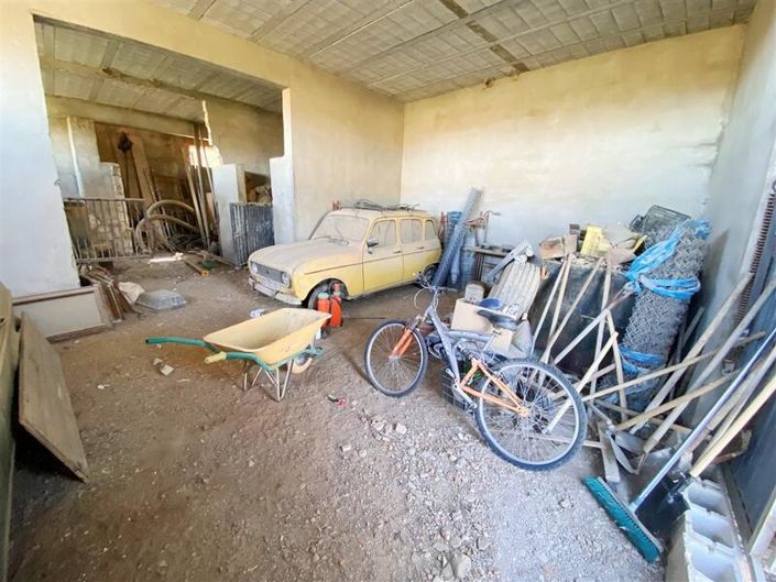 Image No.29-3 Bed Property for sale