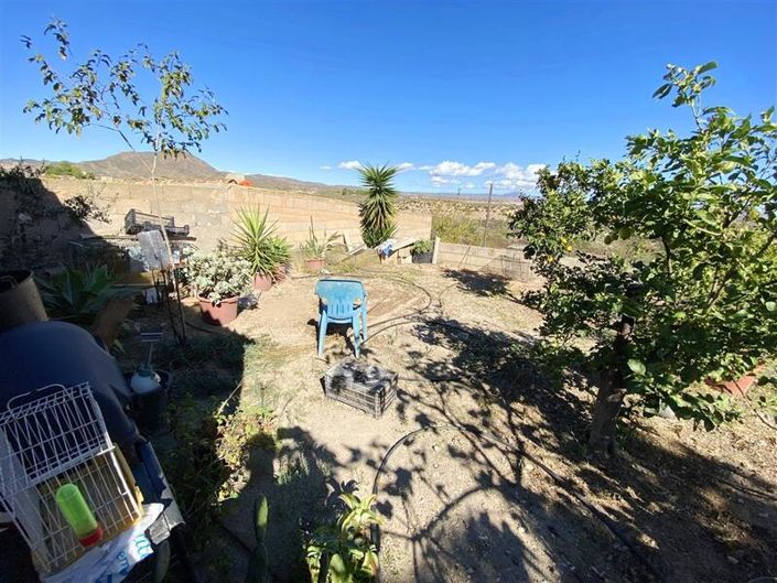 Image No.30-3 Bed Property for sale