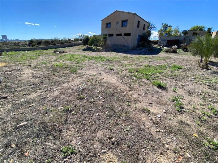 Image No.4-3 Bed Property for sale