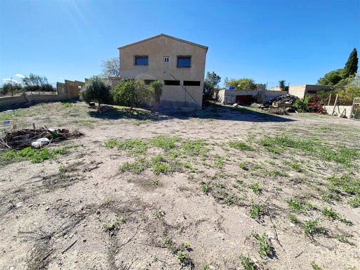 Image No.5-3 Bed Property for sale