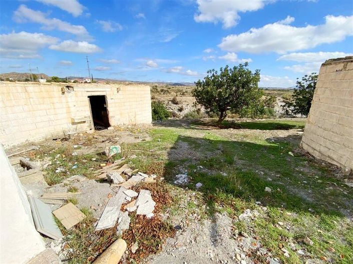 Image No.31-3 Bed Property for sale