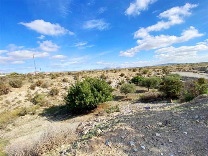 Image No.35-3 Bed Property for sale