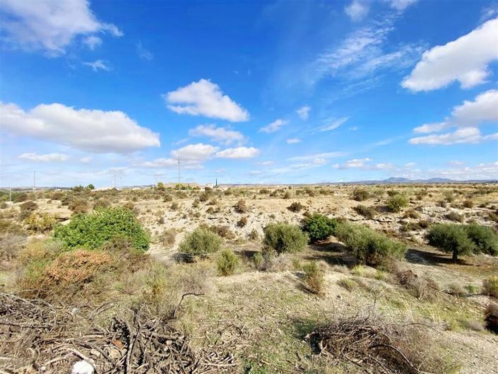 Image No.36-3 Bed Property for sale