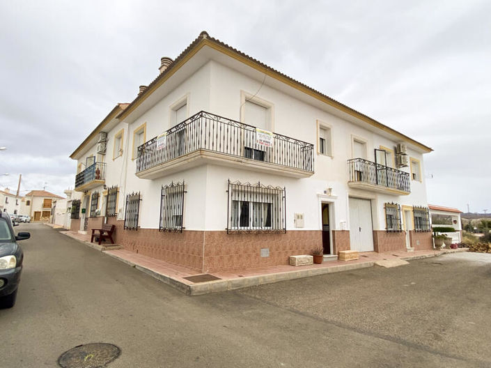 Image No.1-3 Bed Duplex for sale