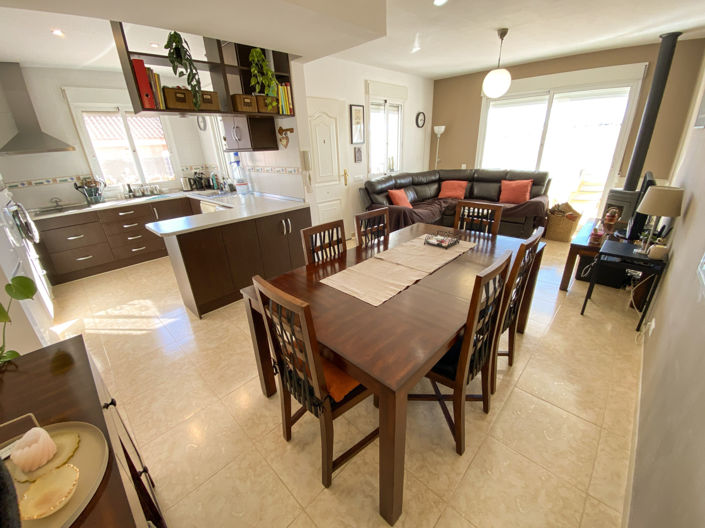 Image No.28-3 Bed Villa for sale