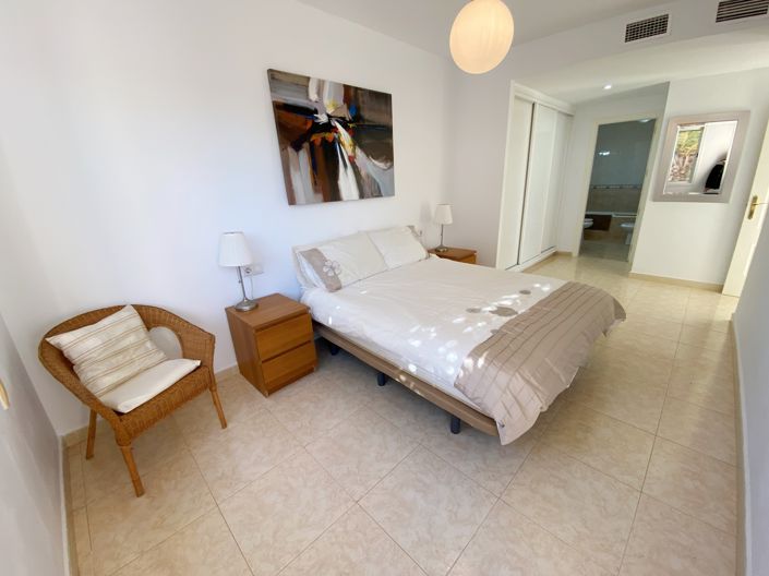 Image No.17-3 Bed Villa for sale