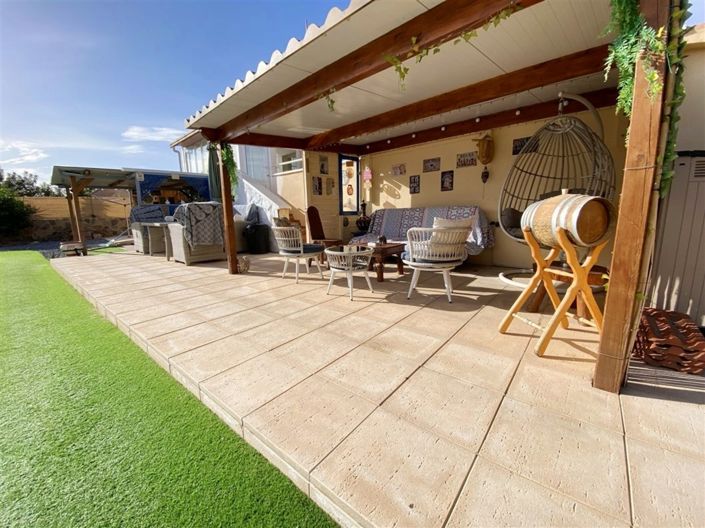 Image No.28-3 Bed Villa for sale