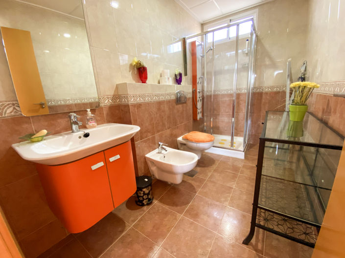 Image No.21-4 Bed Villa for sale