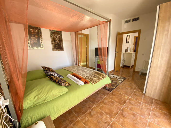 Image No.31-4 Bed Villa for sale