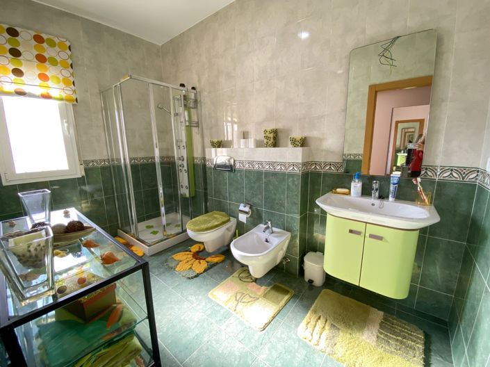 Image No.33-4 Bed Villa for sale