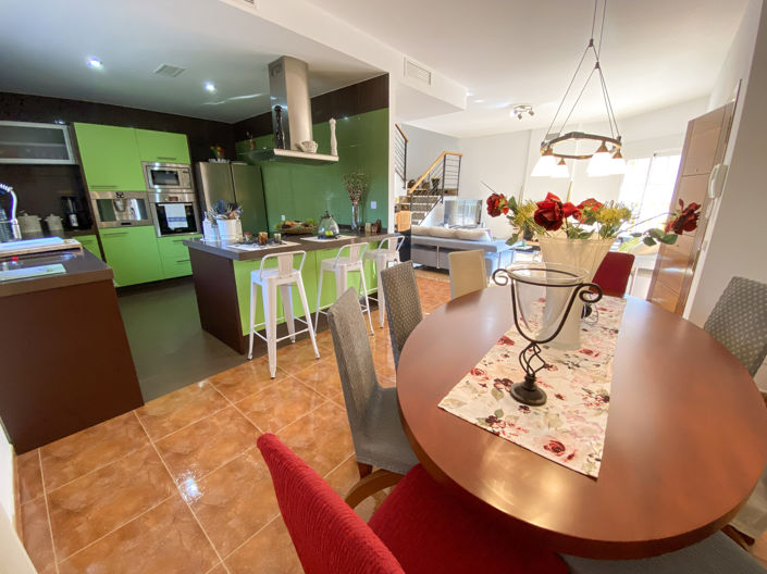 Image No.9-4 Bed Villa for sale