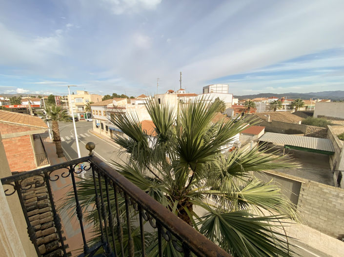 Image No.23-4 Bed Apartment for sale