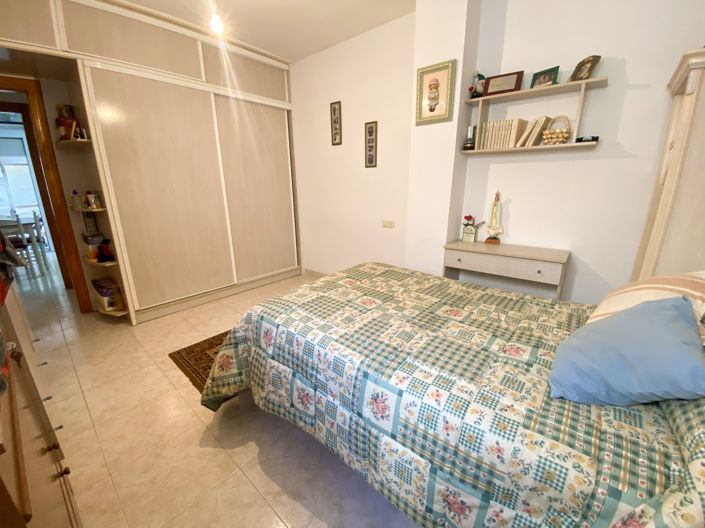 Image No.27-4 Bed Apartment for sale