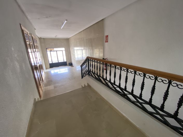 Image No.38-4 Bed Apartment for sale