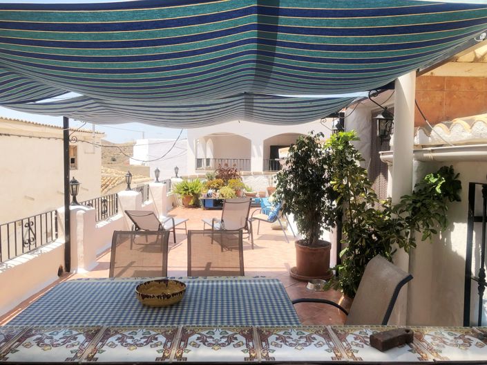 Image No.35-3 Bed Property for sale