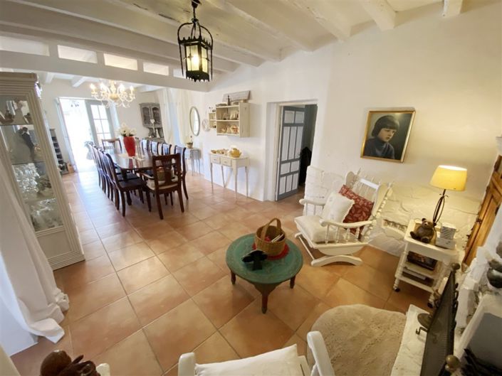 Image No.13-6 Bed Property for sale