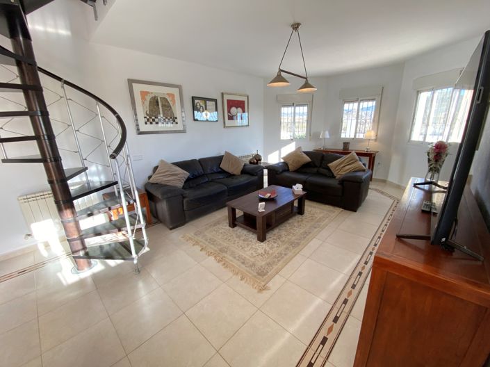 Image No.15-3 Bed Villa for sale