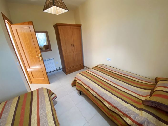 Image No.39-3 Bed Villa for sale