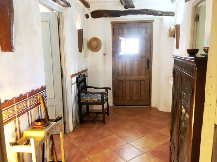 Image No.36-3 Bed Property for sale