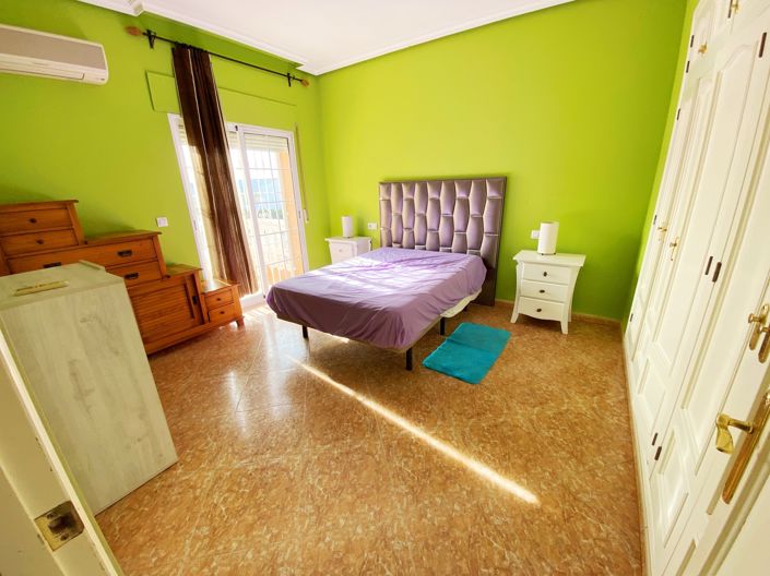 Image No.5-4 Bed Apartment for sale