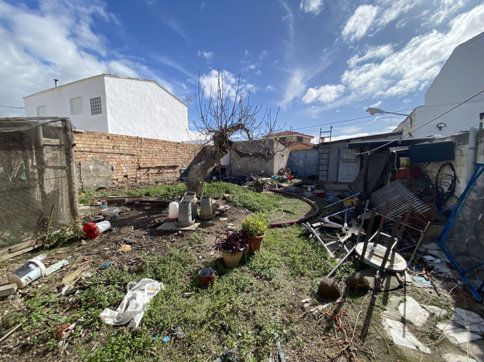 Image No.41-4 Bed Property for sale