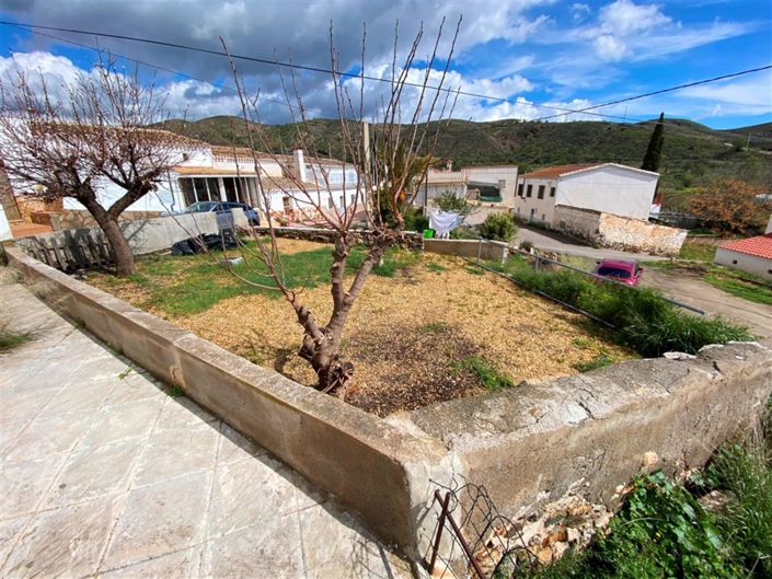 Image No.36-2 Bed Property for sale